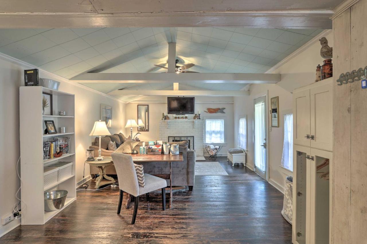 Coastal, Walkable Home In Historic Southport! Екстер'єр фото